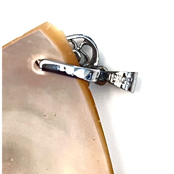 Mother Of Pearl SHELL PENDANT For Necklace LG 3.5" Teardrop 18K GF Silver Heart - Picture 2 of 5